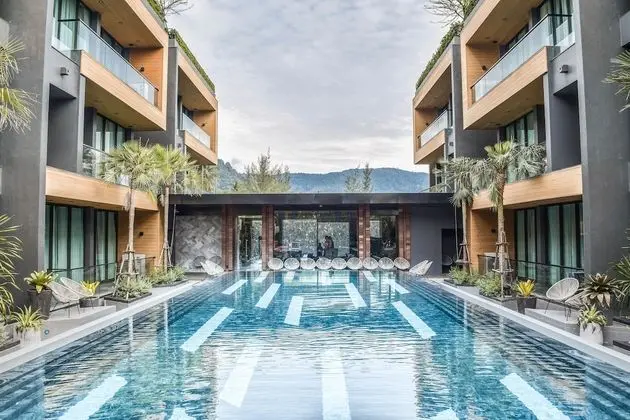 Glam Habitat Hotel - 1