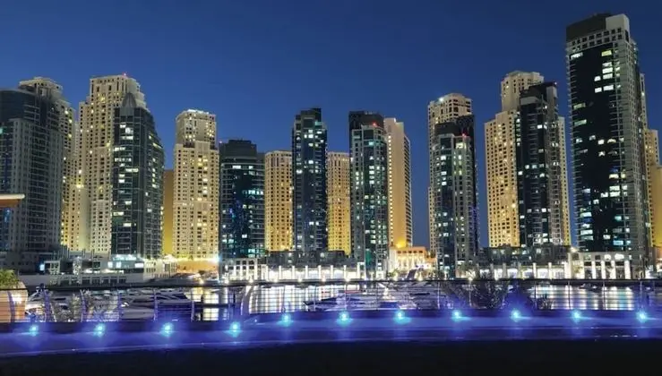 Glamorous 1 BR with Amazing View