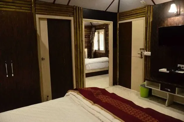Glamwood Resort