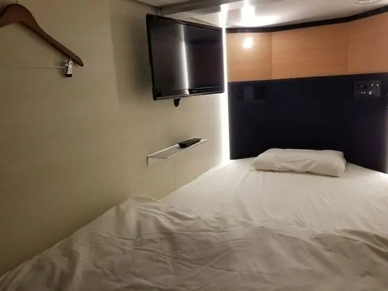 Glansit Akihabara Comfort Capsule Hotel - Oda