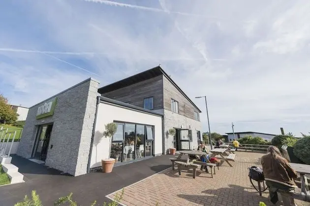 Glasney Rooms - Student Accommodation - Yerinde Yemek