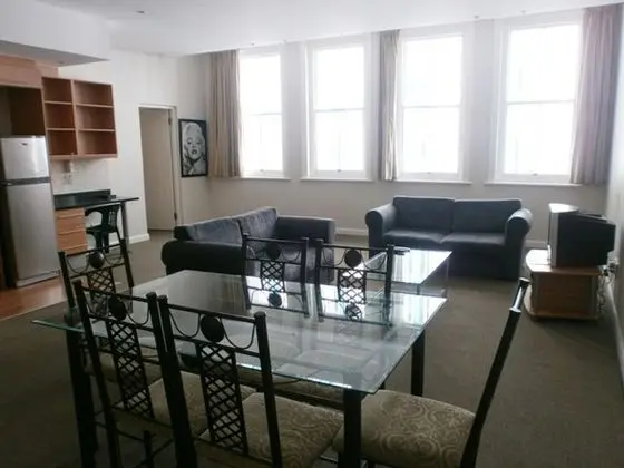 Glaston House 206 Apartment