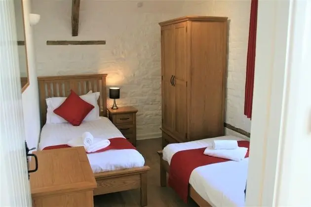 Glebe House Cottages - Oda