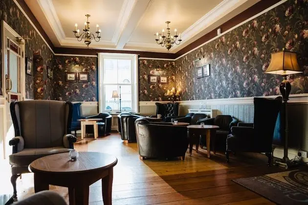 Gleesons Restaurant & Rooms - Lobi