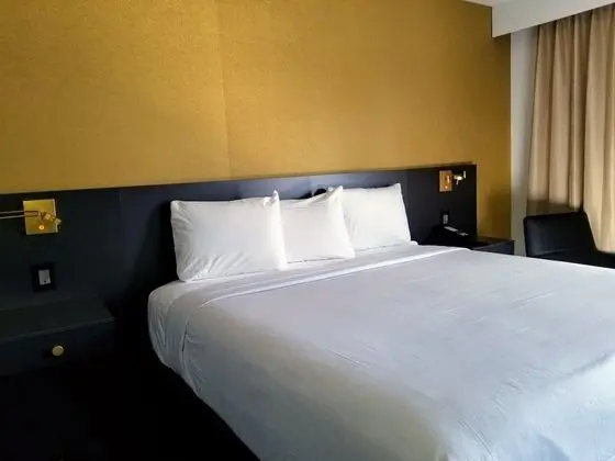Glen Capri Inn & Suites - Burbank Universal - Oda