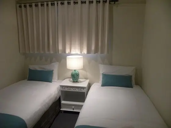 Glen Eden Beach Resort - Genel
