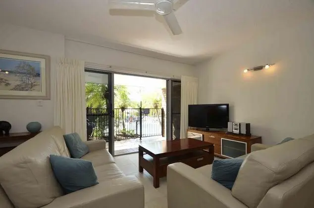 Glen Eden Beach Resort - Genel