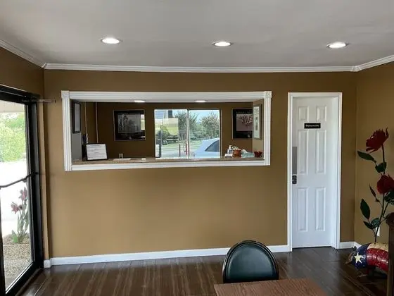 Glen Rose Inn and Suites - Lobi