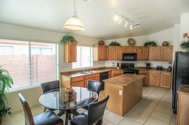 Glendale Home - Mutfak