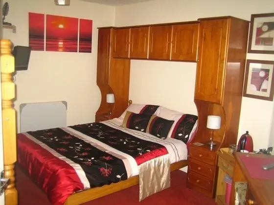 Gleneagles Guest House - Oda
