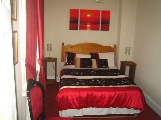 Gleneagles Guest House - Oda