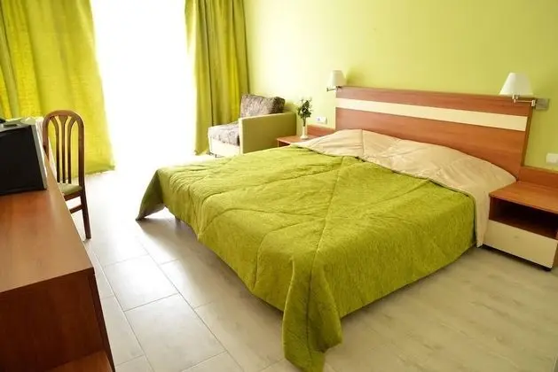 Glicinia Hotel - Oda