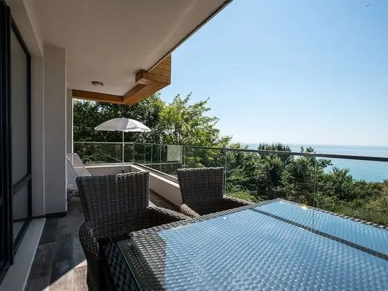 Gliko Seaside Residence - 1