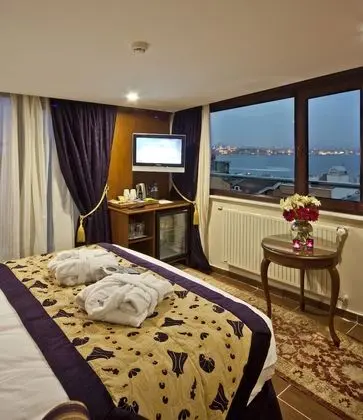 GLK PREMIER Acropol Suites & Spa