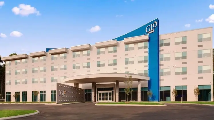 Glo Best Western Nashville Airport West