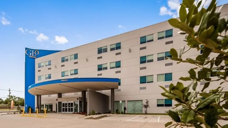 GLo Best Western Tulsa - Catoosa