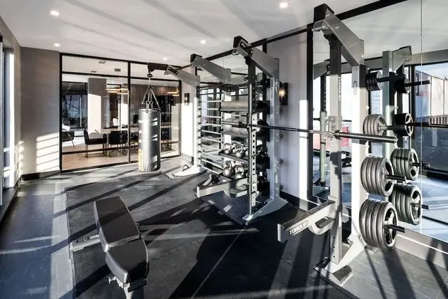Global Luxury Suites at The Arches - Fitness