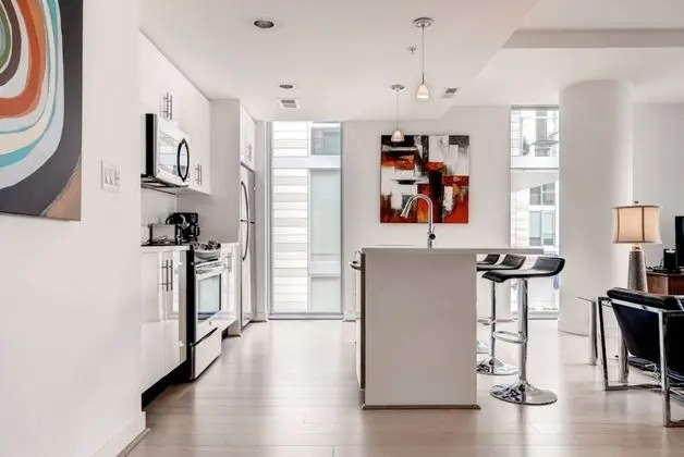 Global Luxury Suites at Chinatown - Mutfak