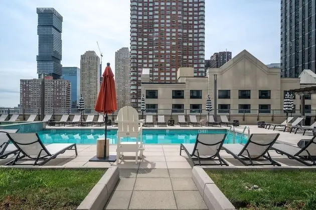 Global Luxury Suites Downtown Jersey City