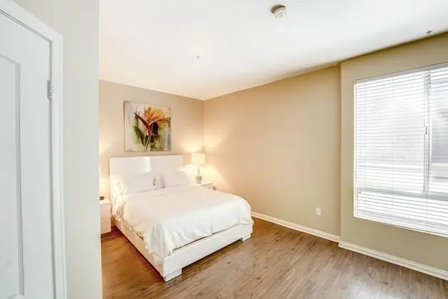 Global Luxury Suites at Lincoln Blvd - Oda