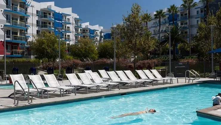 Global Luxury Suites at Marina Del Rey