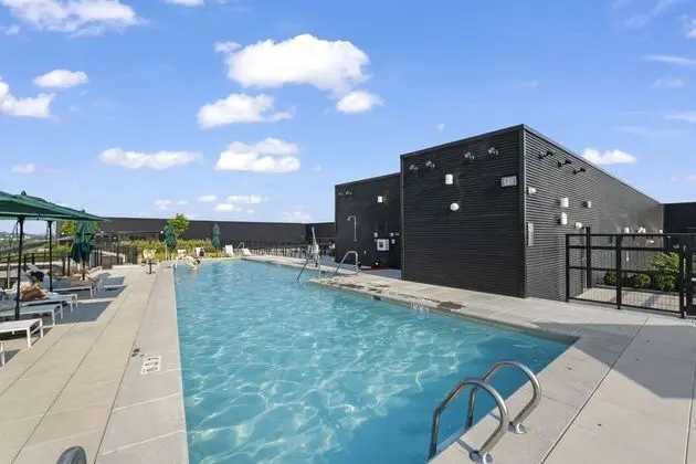 Global Luxury Suites at Revel - Öne Çıkan Resim
