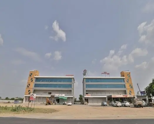 Hotel The Global Point