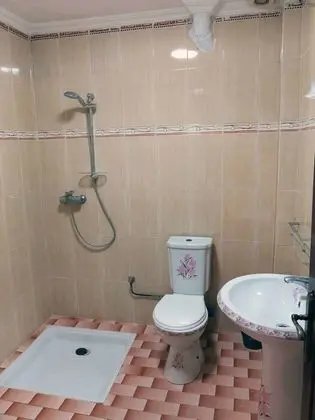 Global Surf House - Hostel/Backpacker - Banyo Tipleri