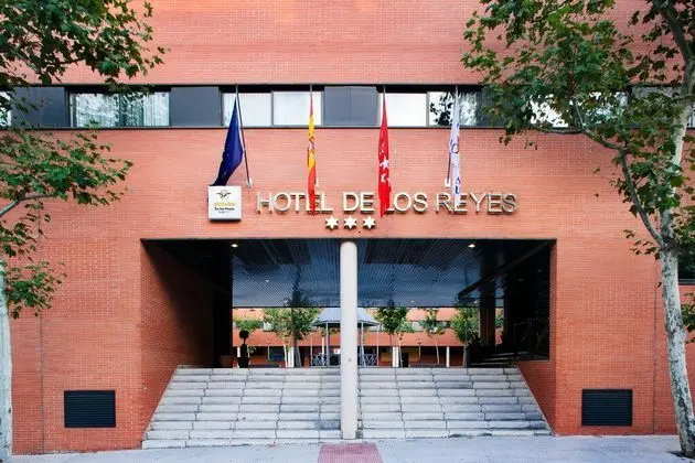 Globales de los Reyes Hotel - Dış Mekan