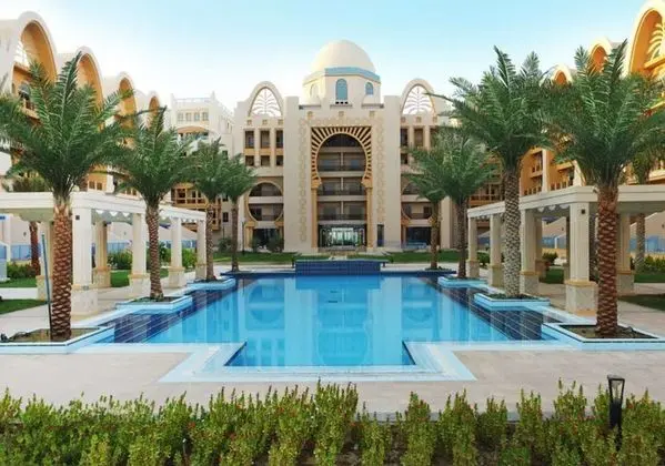 GLOBALSTAY Holiday Homes - Sarai Apartments - Havuz