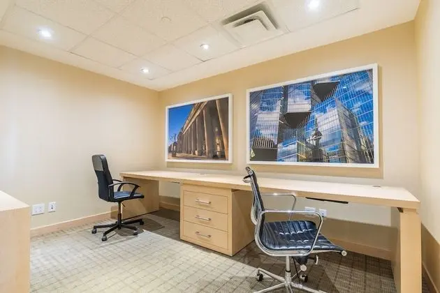GLOBALSTAY. Maple Leaf Square - Lobi