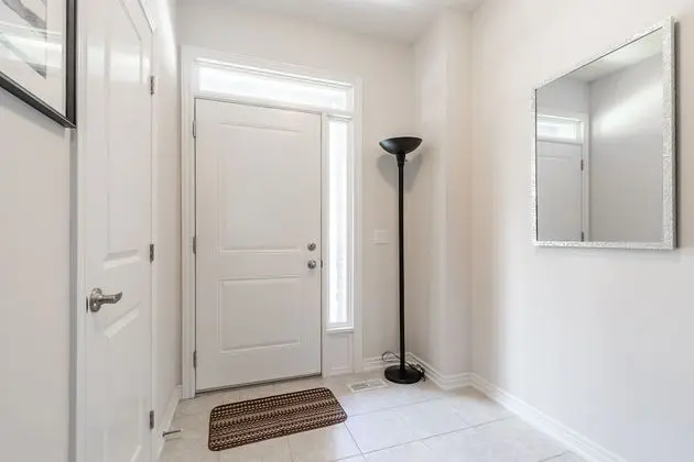 GLOBALSTAY. Modern 2 & 3BR Townhomes on Lake Ontario - Lobi