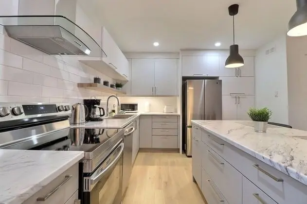 GLOBALSTAY. New 3 Bedroom House in a Quiet Area - Mutfak