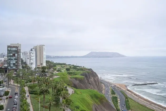 GLOBALSTAY. Ocean View Apartments. Pool. Gym