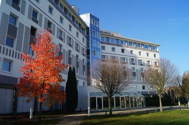 Globana Airport Hotel - Dış Mekan