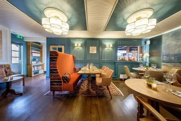 The Globe Inn Wells - Yerinde Yemek