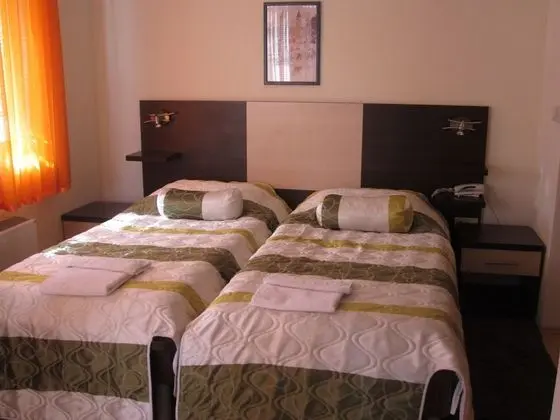 Hotel Globtour Inn - Oda