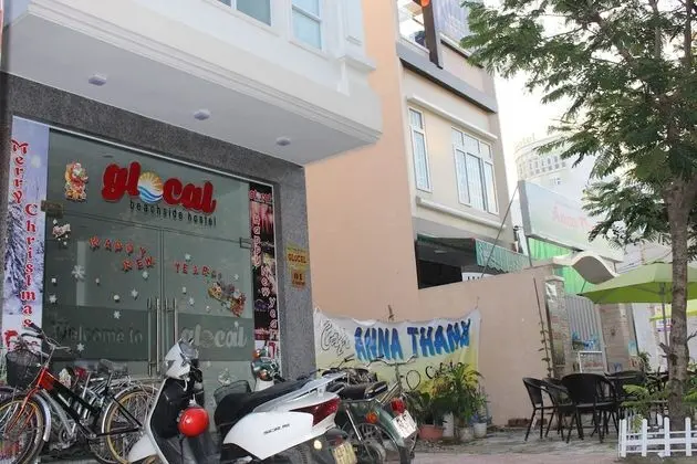 Glocal Beachside Hostel