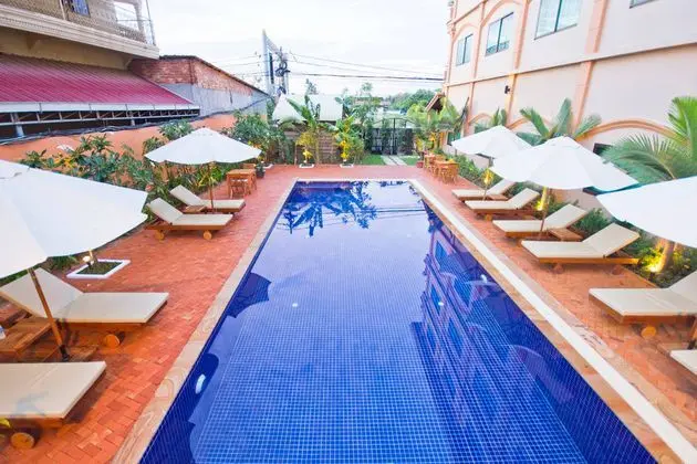 Gloria Angkor