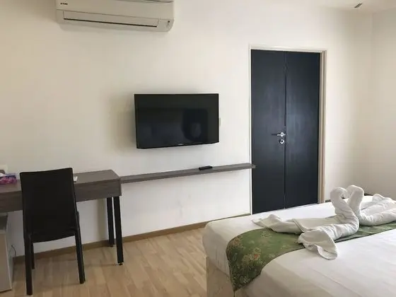 Gloria Swiss Apartment - Oda