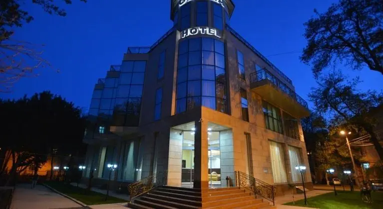 Gloria Hotel