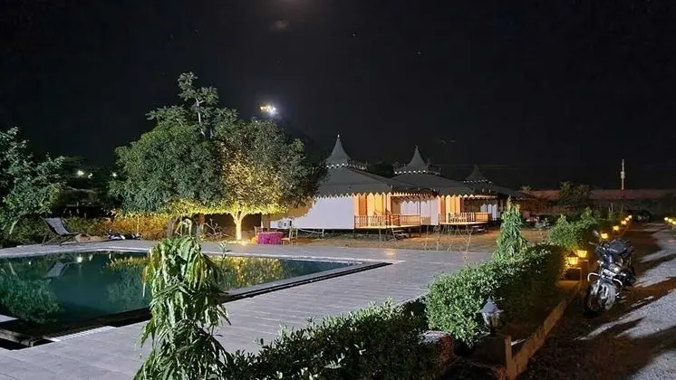 The Glorious Hills Resort Pushkar - Dış Mekan