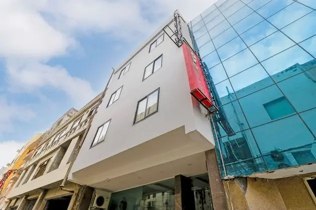 Hotel The Glory - 1