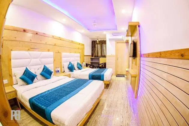Hotel Glow Inn - Oda Manzaraları
