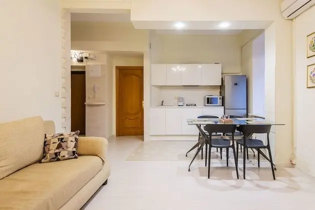 GM Apartment Smolenskaya-Sennaya 27 - Öne Çıkan Resim