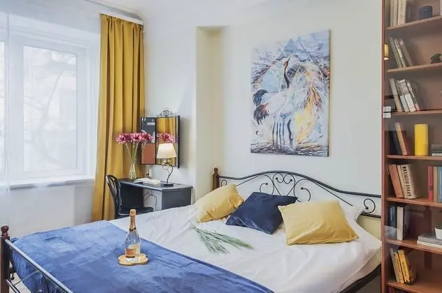 GM Apartment Staropimenovskii 16