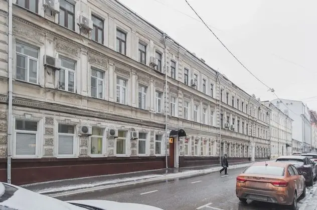 GM Apartments roomy mansion at Arbat