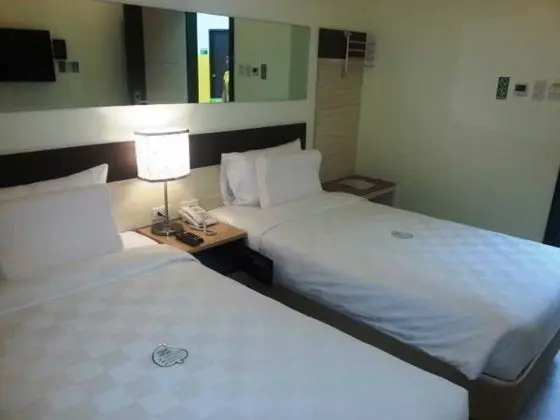 Go Hotel Otis - Manila - Oda