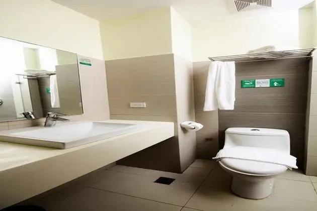 Go Hotels Iloilo - Oda