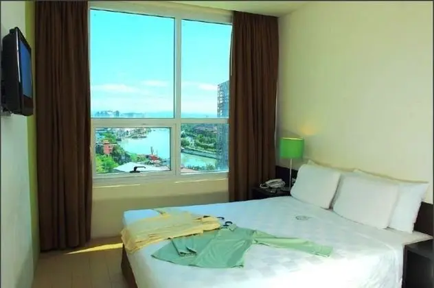 Go Hotels Mandaluyong - Oda
